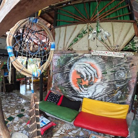 Reciclarte Galeria Hostal Capurganá エクステリア 写真