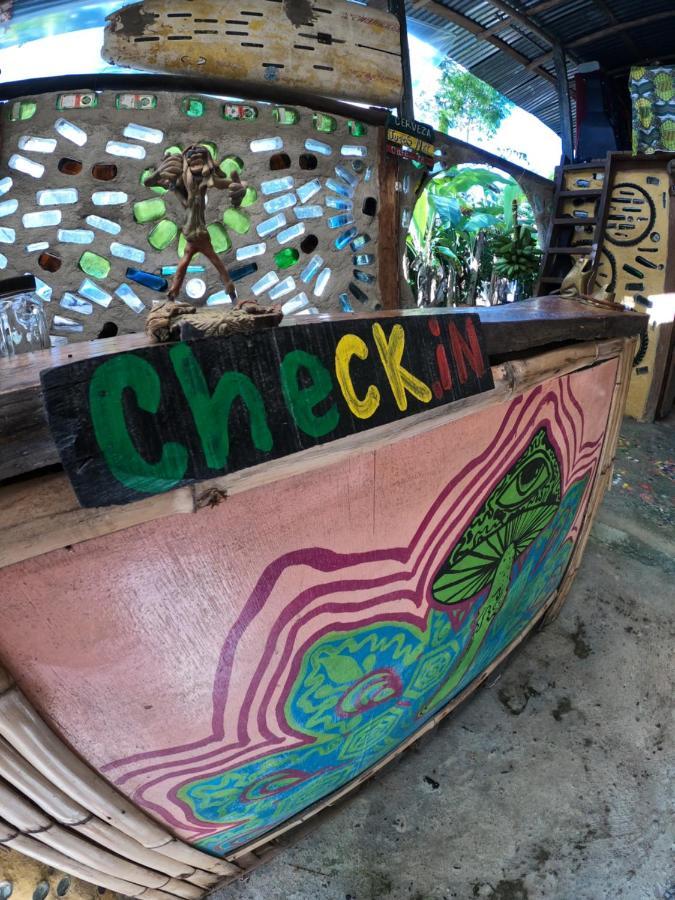Reciclarte Galeria Hostal Capurganá エクステリア 写真