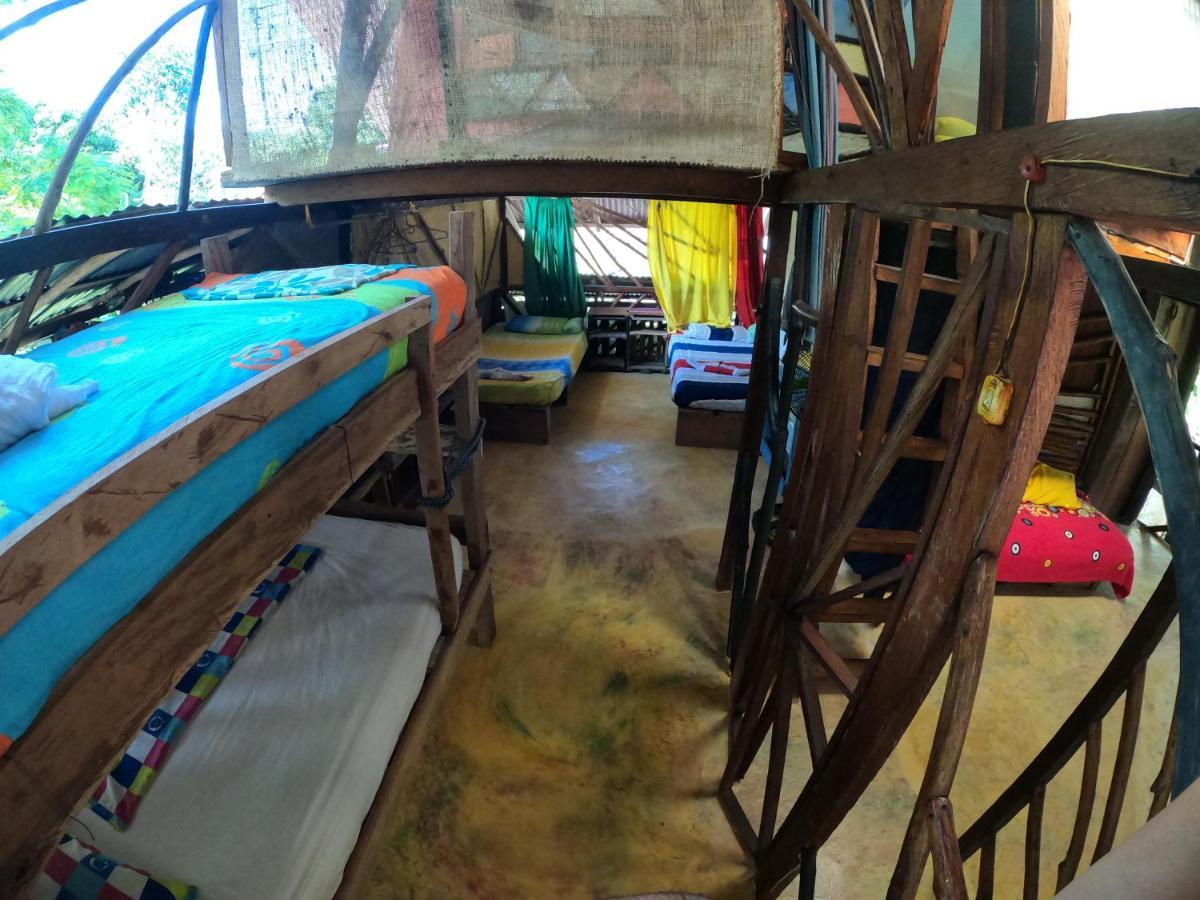 Reciclarte Galeria Hostal Capurganá エクステリア 写真